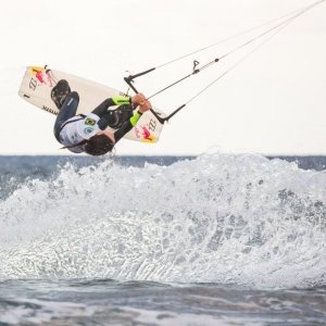 Bruna-Kajiya-DH9B6678-Bruna-Kajiya-romantsovaphoto