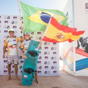 2210221225-IMG_9943-Claudia-Leon-Manoel-Soares-romantsovaphoto