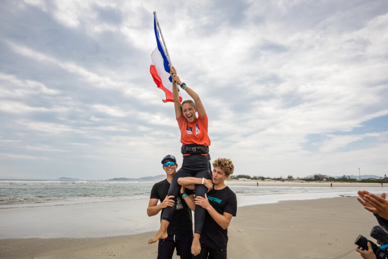 Delannoy ‘focused on fun’ to reclaim wave title