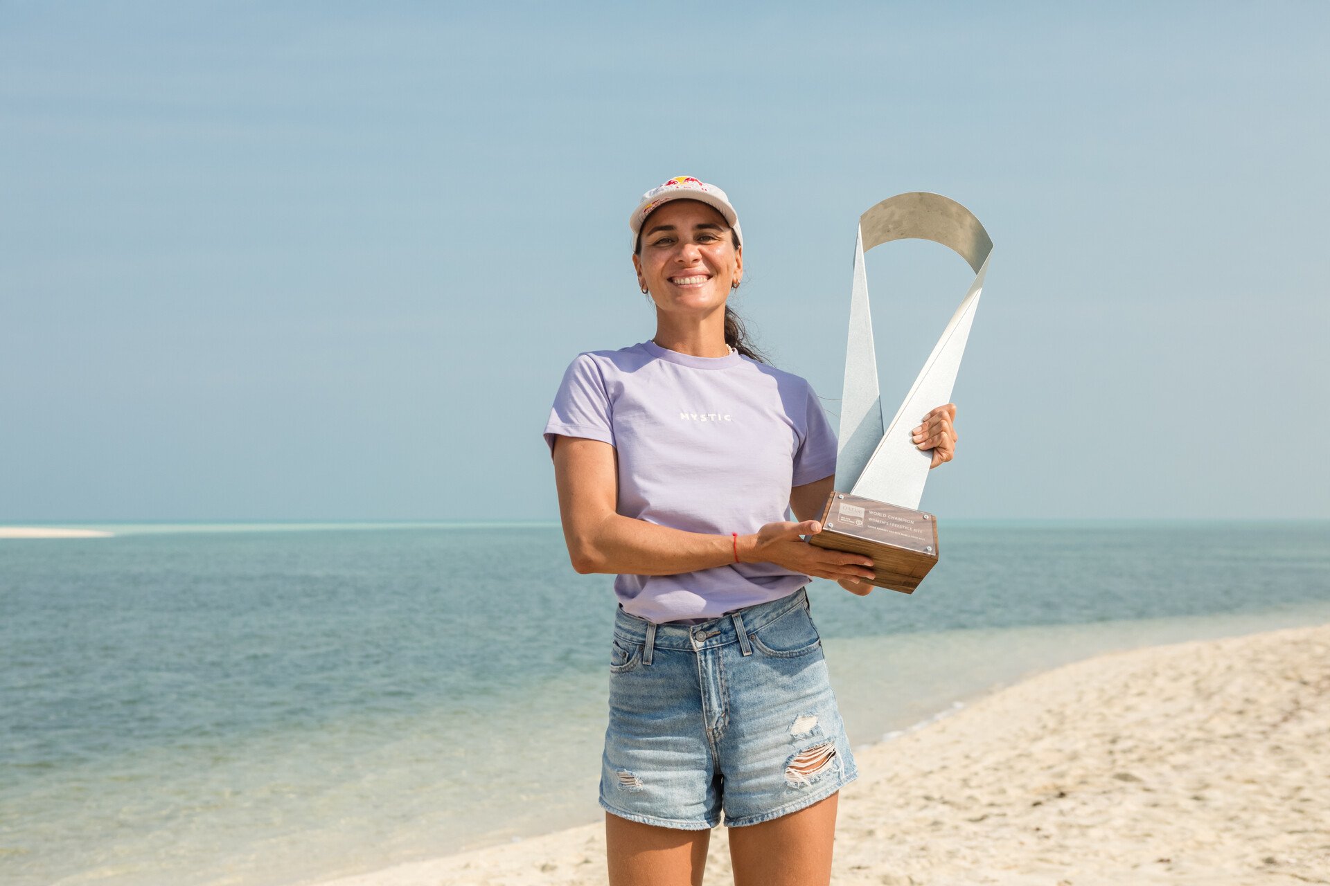 Kajiya regains ‘balance’ to spark fourth title