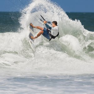 GKA25-TAIBA-WAVES-DAY-2-07184618-Theo-Demanez-IMG_3635-romantsovaphoto