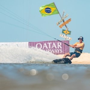 2211111750-D57A6410-romantsovaphoto