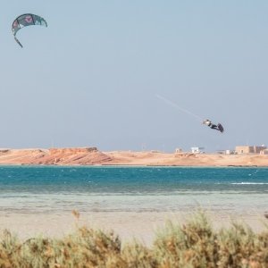 2210220842-D57A8557-Nathalie-Lambrecht-romantsovaphoto