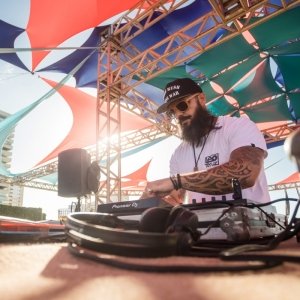 D57A1449-romantsovaphoto