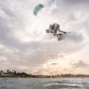 D57A9405-romantsovaphoto