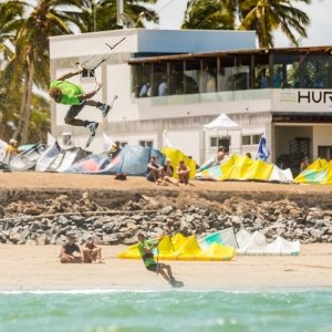 D57A5501-romantsovaphoto