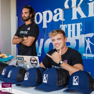 2211081945-D57A1782-romantsovaphoto