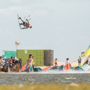 2211091702-D57A2567-Erik-Anderson-romantsovaphoto