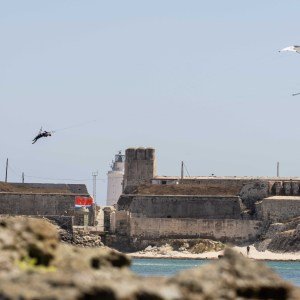 Evan-Klijn_H1010362-_Samuel_Cardenas