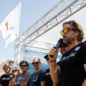 X62Z0158-_Samuel_Cardenas