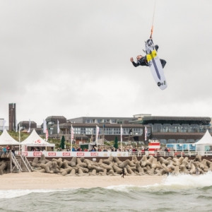 James-Carew-3G1A0621-romantsovaphoto