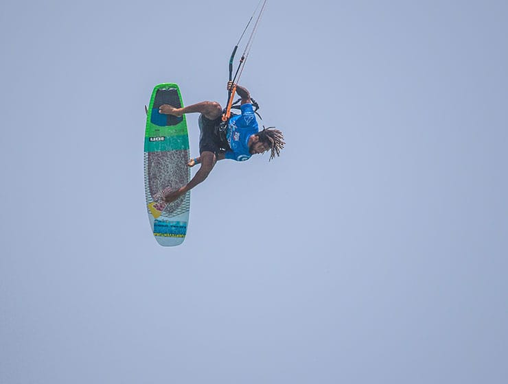 Is Airton Cozzolino Really From Another Planet?