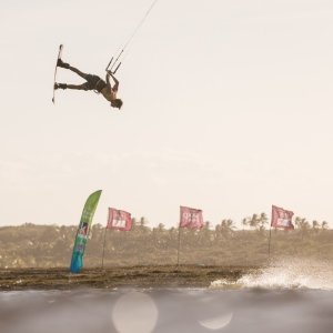 2211102042-20221110204227-D57A5090-Valentin-Rodriguez-romantsovaphoto