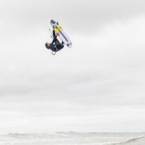 James-Carew-3G1A0676-romantsovaphoto