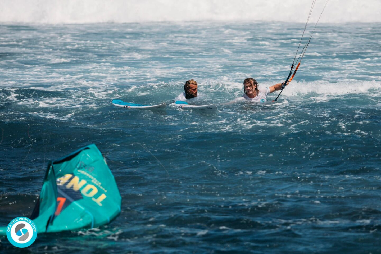 Cappuzzo kite caddy for Carew, cheers mate