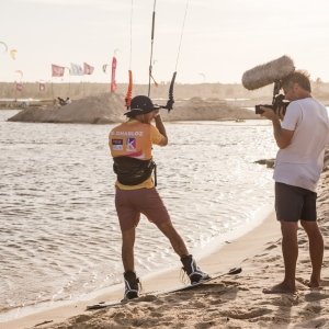 2211092050-IMG_2169-Maxime-Chabloz-romantsovaphoto