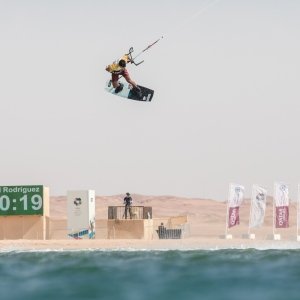 2210201210-D57A5413-romantsovaphoto