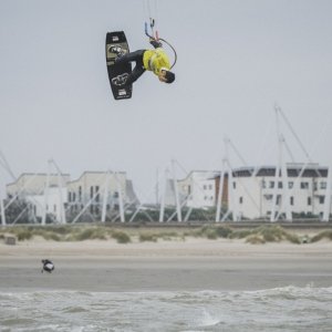 Hironobu-Nakano-Lukas_K_Stiller-