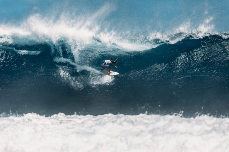 Wild Wednesday – Men’s Wave – Mauritius Day Six