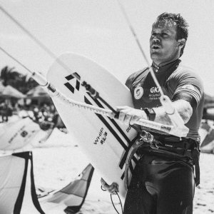 James-Carew-Lukas_K_Stiller-2