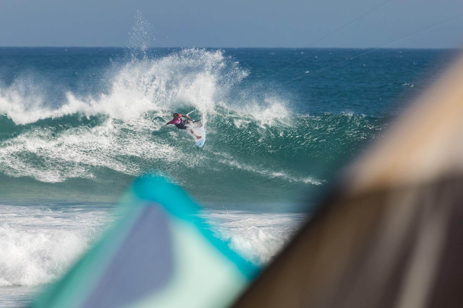 Kite battles get serious in renowned Rio break
