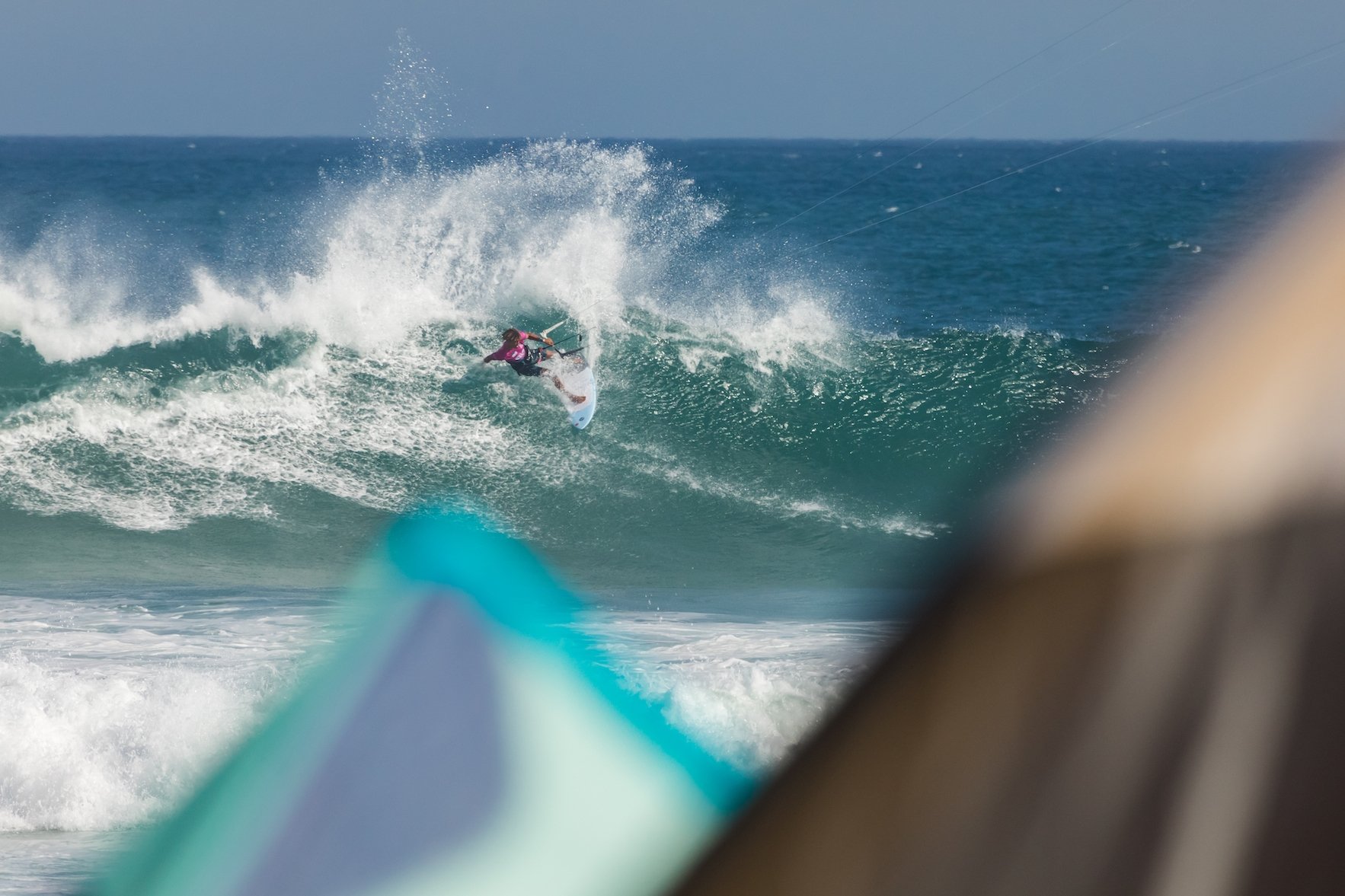 Kite battles get serious in renowned Rio break