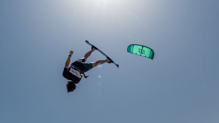 Qatar Airways Announced as Title Sponsor of the GKA Kite World Tour
