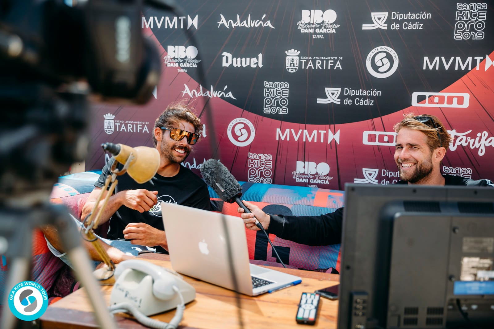 Livestream Updates – Ozzie Smith and Jaime Herraiz legend interviews and more