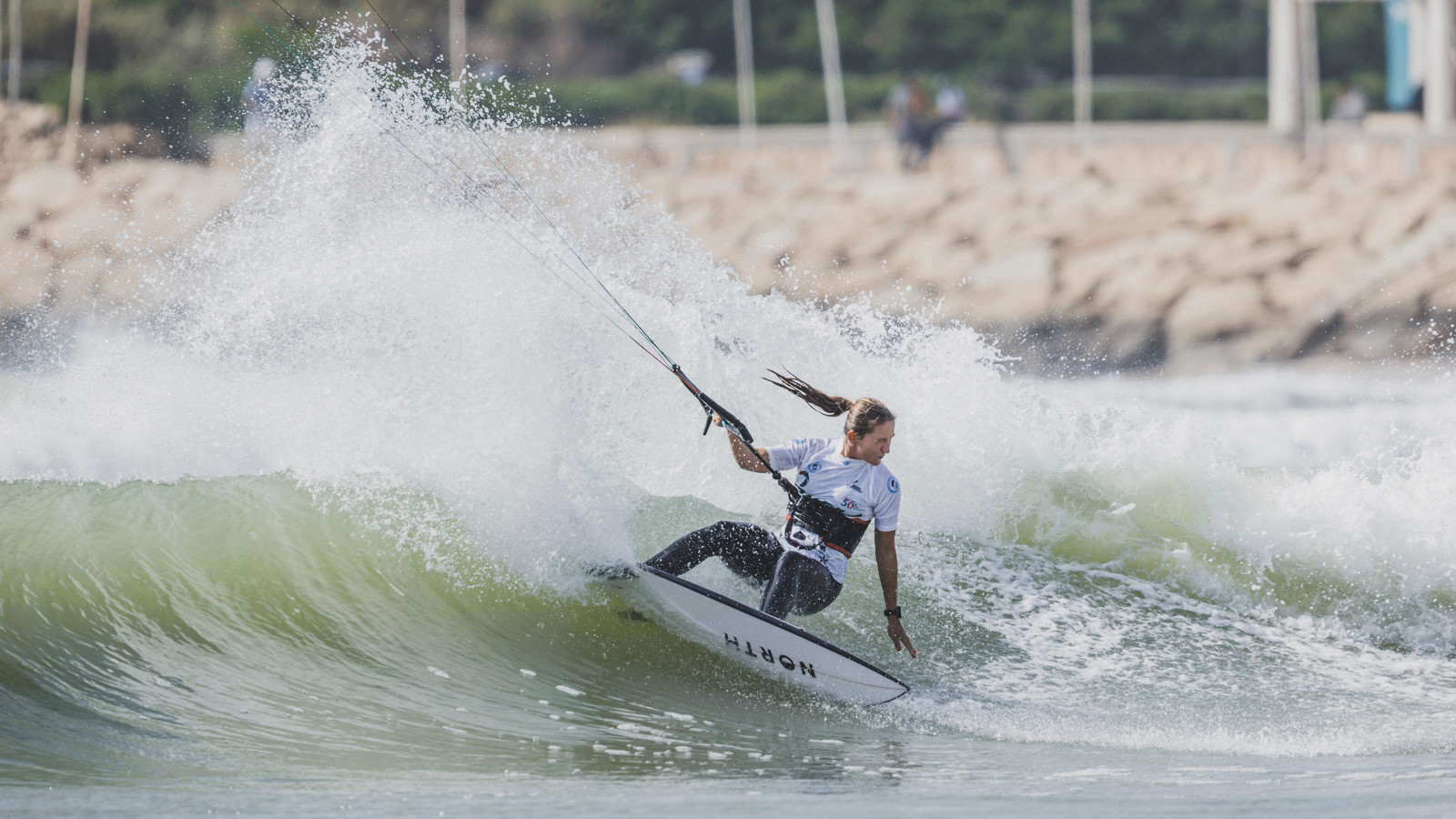 Delannoy Seals Kite-Surf World Title in Style