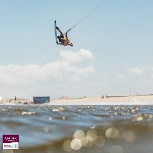 2211111652-D57A5945-romantsovaphoto