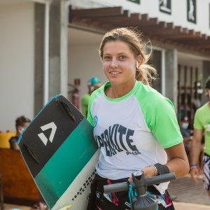 D57A9005-romantsovaphoto