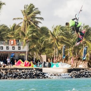 D57A4333-romantsovaphoto