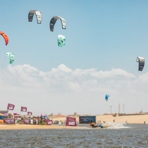 2211101658-20221110165842-D57A4040-romantsovaphoto