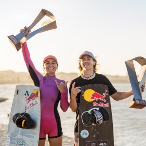 GKA25-TAIBA-FREESTYLE-DAY-4-15220506-Bruna-Kajiya-Finn-Flugel-IMG_7588-romantsovaphoto