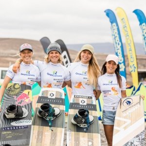 Hannah-Whiteley-Pippa-van-iersel-Rita-Arnaus-Therese-Taabbel-3G1A0605-Hannah-Whiteley-Pippa-van-iersel-Rita-Arnaus-Therese-Taabbel-romantsovaphoto