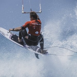 James-Carew-Lukas_K_Stiller-3