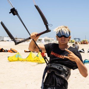 Jeremy-Burlando_H1010158-_Samuel_Cardenas