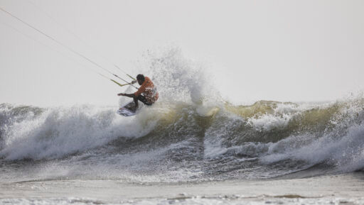 Early duel in Dakhla may define title race